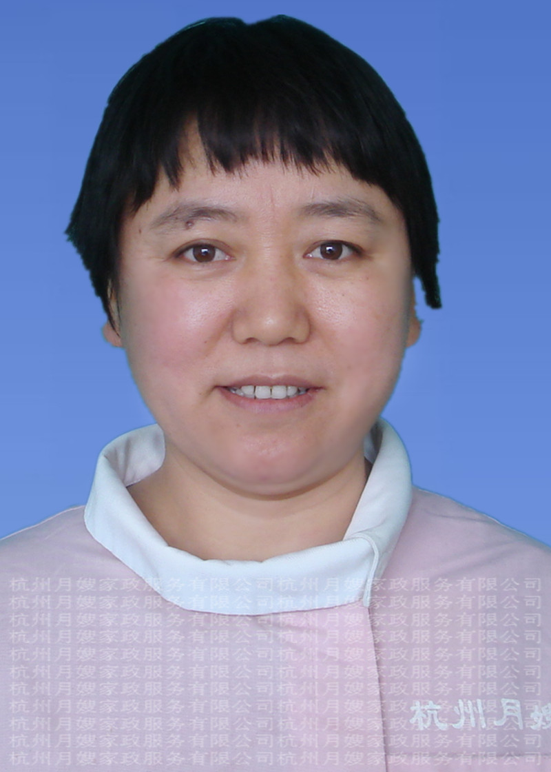 张佰琼
